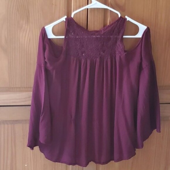 Cold Shoulder Peasant Blouse Red Purple Embroidered - Picture 2 of 6
